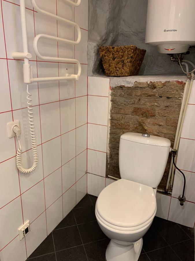Old Studio Apartment Вильнюс Экстерьер фото